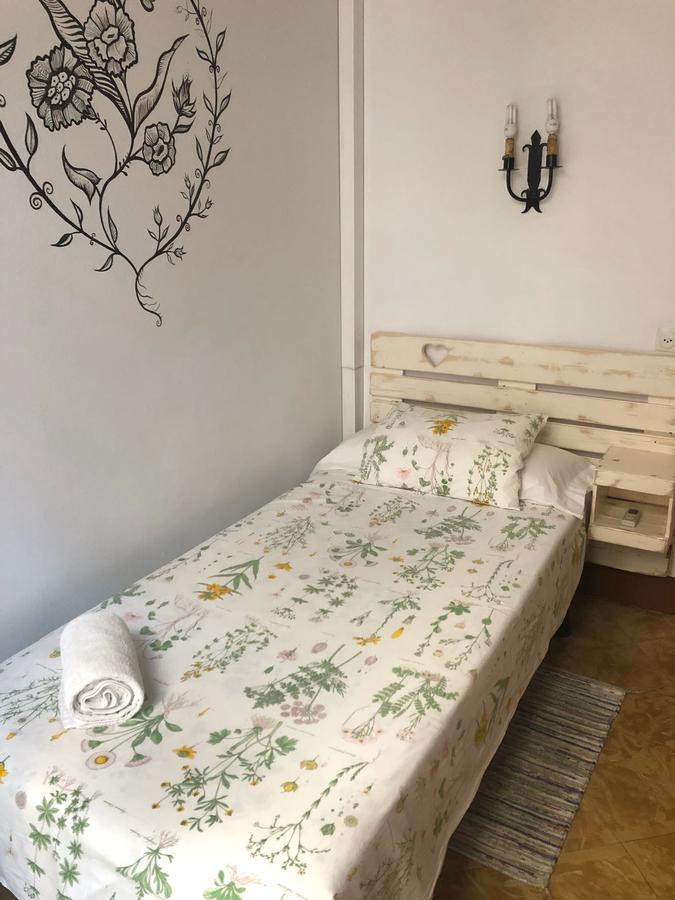 Hostal Parellades 시체스 외부 사진