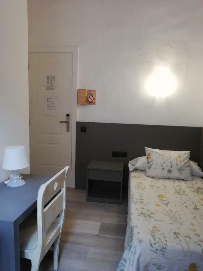 Hostal Parellades 시체스 외부 사진